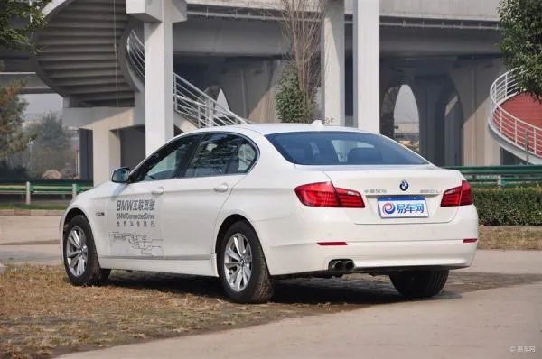 宝马520图片及报价