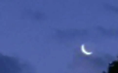 月亮的作文400字