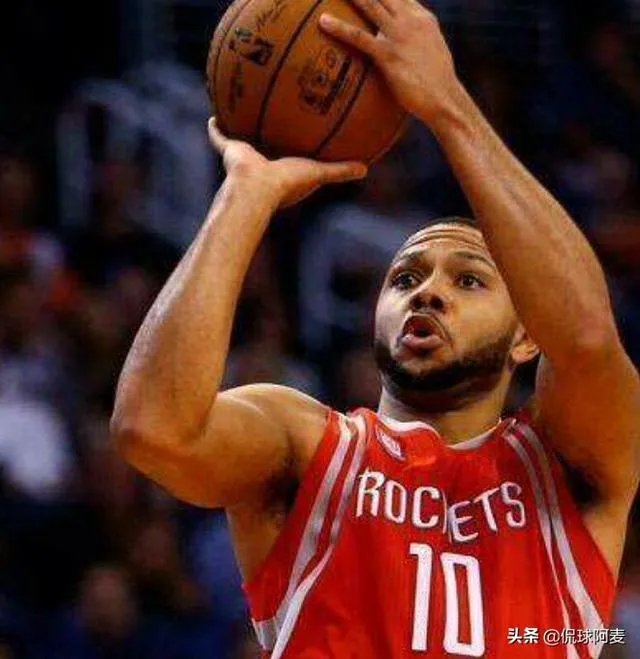 记者：与哈登怎么分配球权？威少：我不接触球也能影响比赛，大家怎么看？