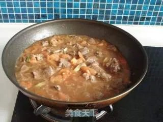 西红柿炖牛肉