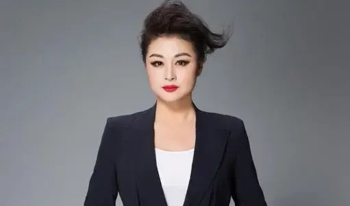 于月仙车祸地，骆驼不怕汽车经常穿越公路，是否时有交通事故发生？