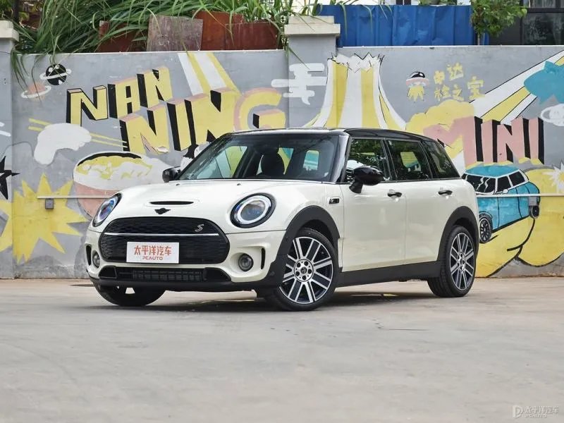MINICLUBMAN2022款两厢落地价多少钱？