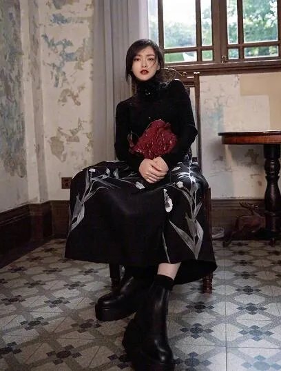 罗晋镜头下的唐嫣是怎么回事 罗晋镜头下的唐嫣是什么情况