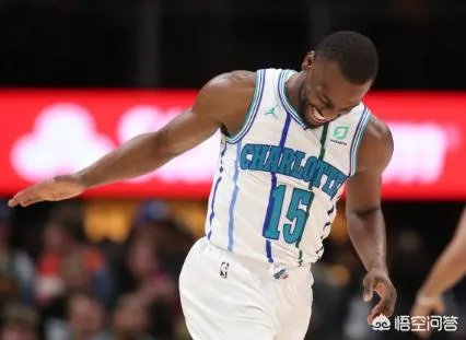 雷霆不敌鹈鹕、魔术大胜黄蜂、尼克斯克老鹰,2月15日比赛打完,如何看东西部排名?