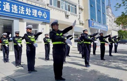 辅警转正式警察的条件是什么?