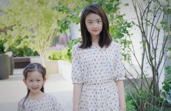 剪掉长发后，短发的她才是13岁该有的模样，多多为何变回乖乖女？