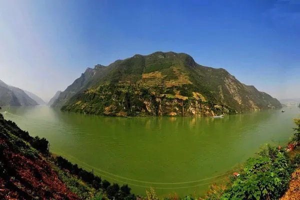 游三峡的游轮哪个最好