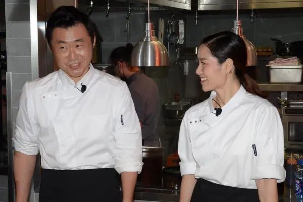 姜山是怎么爱李娜的？