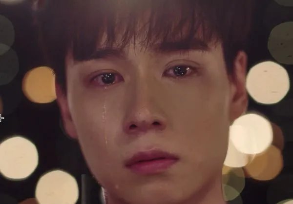 在《我的时代你的时代中》,吴白为何叫DT?