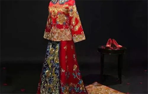 秀禾服是什么意思 秀禾服各种颜色寓意