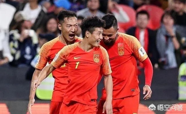 央视记者曝：武磊伤情严重，左肩韧带断裂，对阵菲律宾可能轮休，你想对武磊说什么？