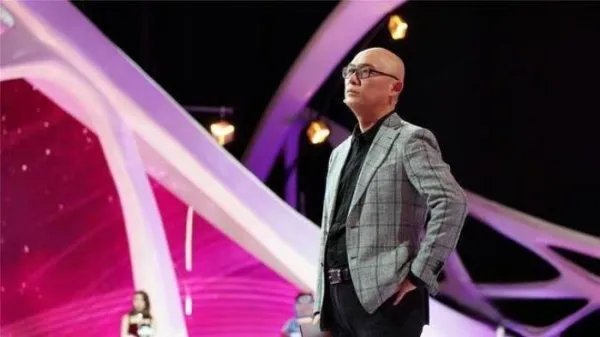 孟非个人资料简介及婚史 有头发时候的照片