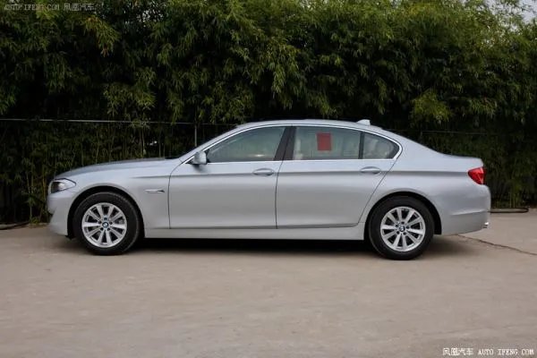 宝马520图片及报价
