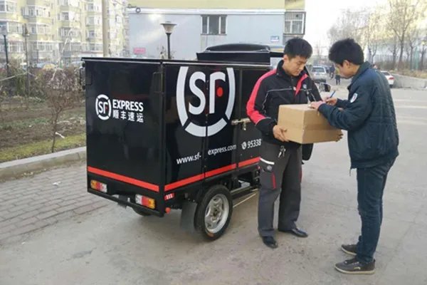 男子恶意退款淘宝账户被封980年，这个处罚是否过重？