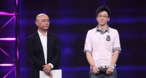 非诚勿扰那个无人敢牵手的“猫脸”化妆师，素颜什么样？