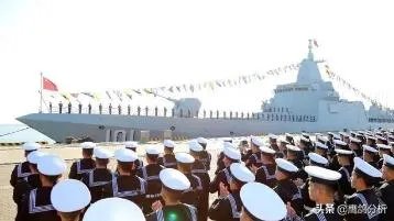 055大驱入列，舷号101，我军历史上用过101舷号的军舰有哪几艘？有什么故事？