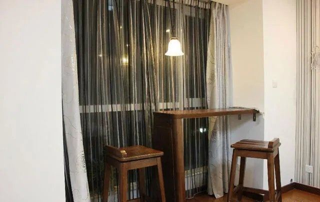 新房装修只是在阳台砌堵墙，想不到大家纷纷模仿