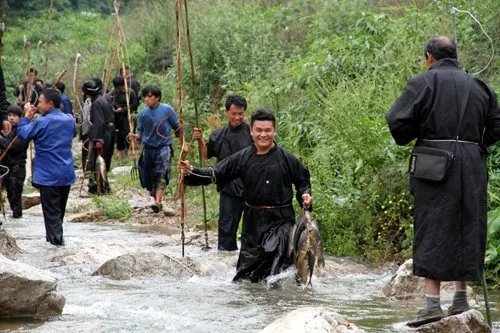 贵州福泉插鱼节图片分享
