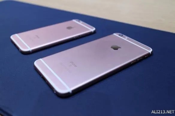 苹果新品iPhone 6S真机图赏 玫瑰金还是挺好看的