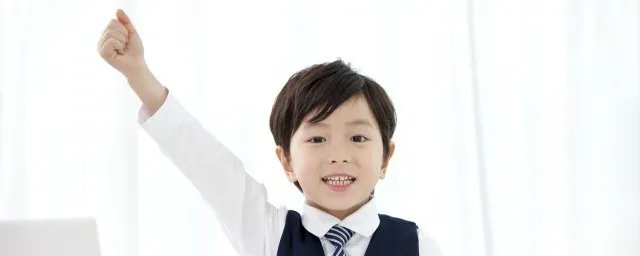 灿烂的反义词是什么