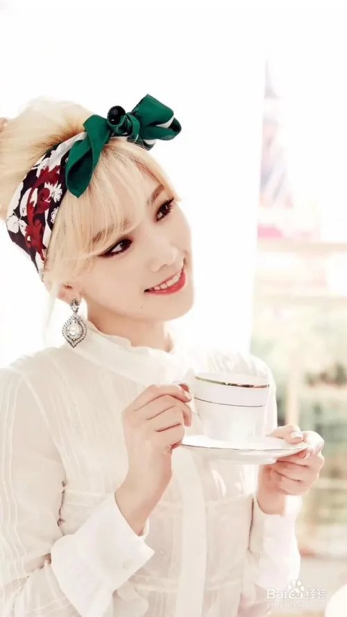 拍个人写真室内可以怎样穿搭