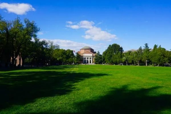 大学录取分数线2022一本