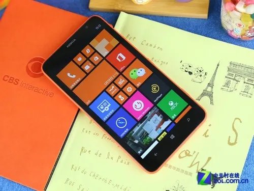 比大屏安卓耐用? 诺基亚Lumia1320评测