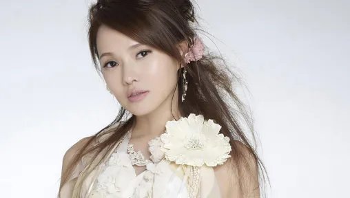 哈利开微博，伊能静发文：你不再是伊能静儿子，你是你自己，怎么回事？