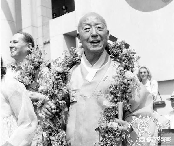 朴槿惠和文在寅对待日本态度为何截然不同？