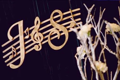 适合结婚时放的歌曲 结婚经典曲目介绍