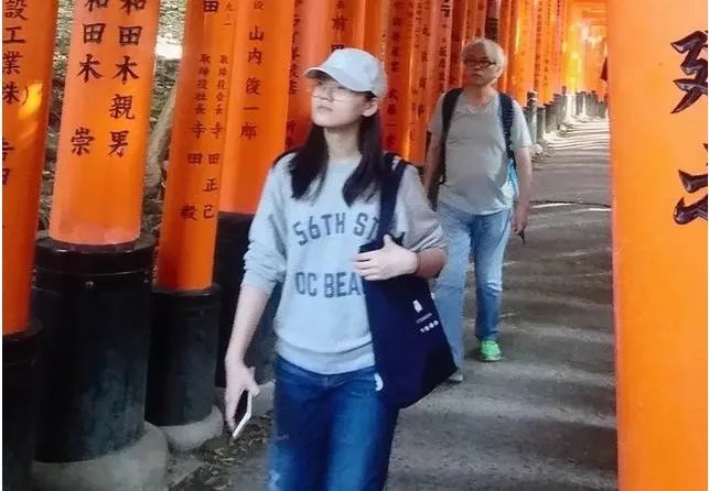 爷孙恋日本度蜜月女方是怀孕了吗？