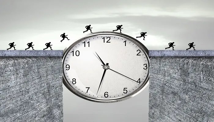 表是顺时针还是逆时针 表是顺时针还是逆时针转