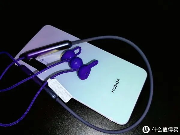 李现同款“荣耀xSport PRO蓝牙耳机”上手，这也忒好看了吧！