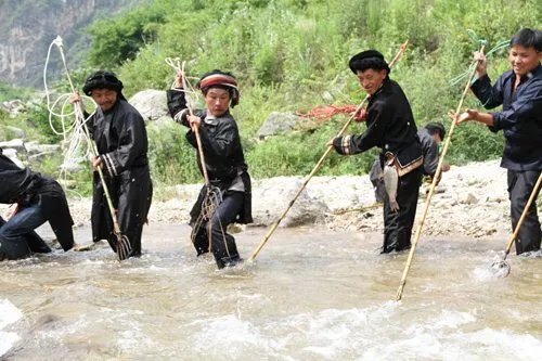 贵州福泉插鱼节图片分享