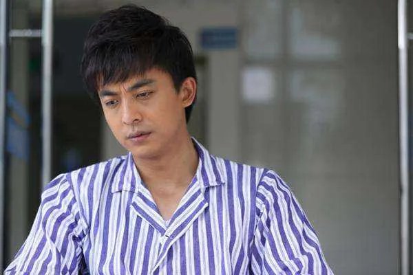 李佳航出轨传闻爆出后，他是如何回应的？