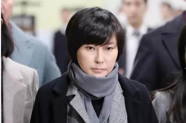 崔顺实外甥女张时浩获刑2年半，是否标志着朴槿惠已经走入绝境？