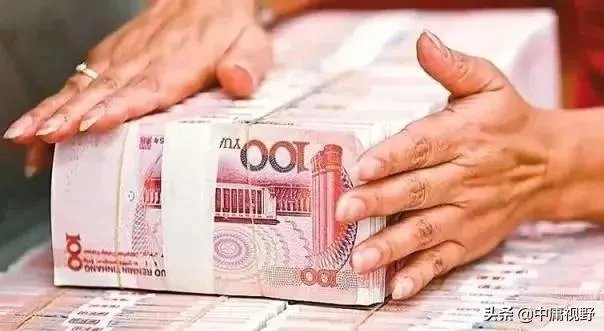 10年后，1万元人民币相当于现在多少钱？