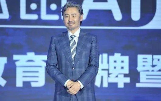 吴秀波将范冰冰告上法庭，劣迹艺人还可以成功复出吗？