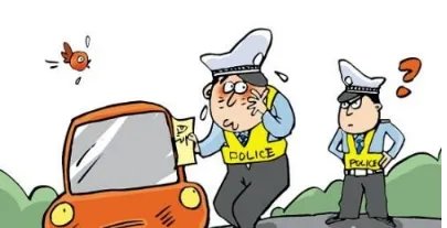 3男子假冒交警拦停货车进行罚款是否被抓？