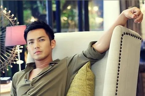 钟汉良已过40岁，是什么让他清洁自守，一条绯闻都没有？