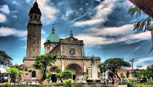 菲律宾的首都马尼拉有几所大学,分别是什么啊