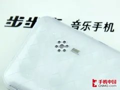 时尚全能 大屏滑盖手机步步高i536评测