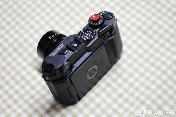 全球首款数码旁轴相机：EPSON 爱普生 R-D1s