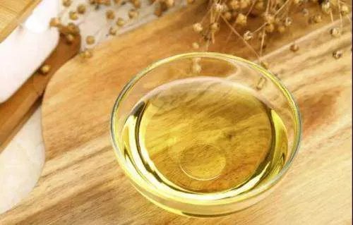 亚麻籽油的功效与作用