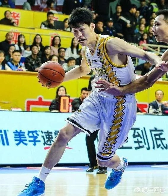 广厦和辽宁谁更强?