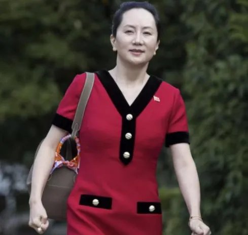 孟晚舟即将要回到中国，她说要感谢自己的祖国，孟晚舟当初是为何被困的？