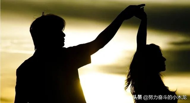 一个普通的女生如何才能谈一场恋爱？