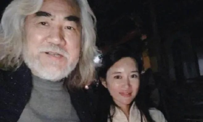 张纪中老婆回应恶评是怎么回事 张纪中老婆回应恶评说了什么