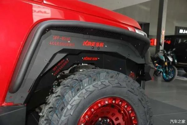 看了北京BJ40新城市猎人的改装,国产硬派越野车,它到底香不香?