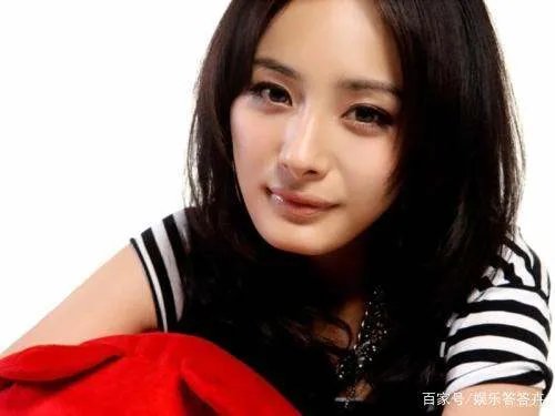 哪些明星的发际线超出了你的想象？